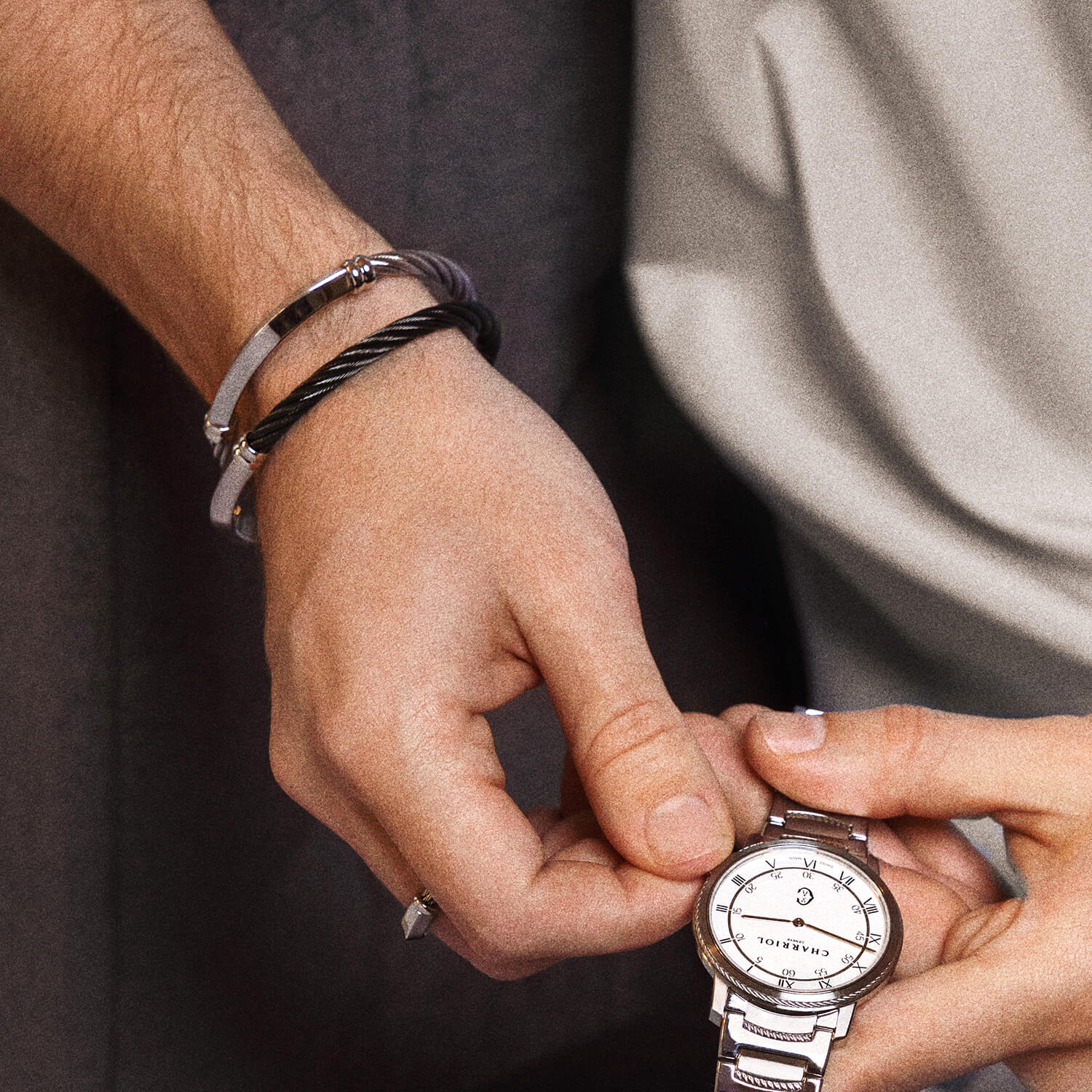 ブラックスチール