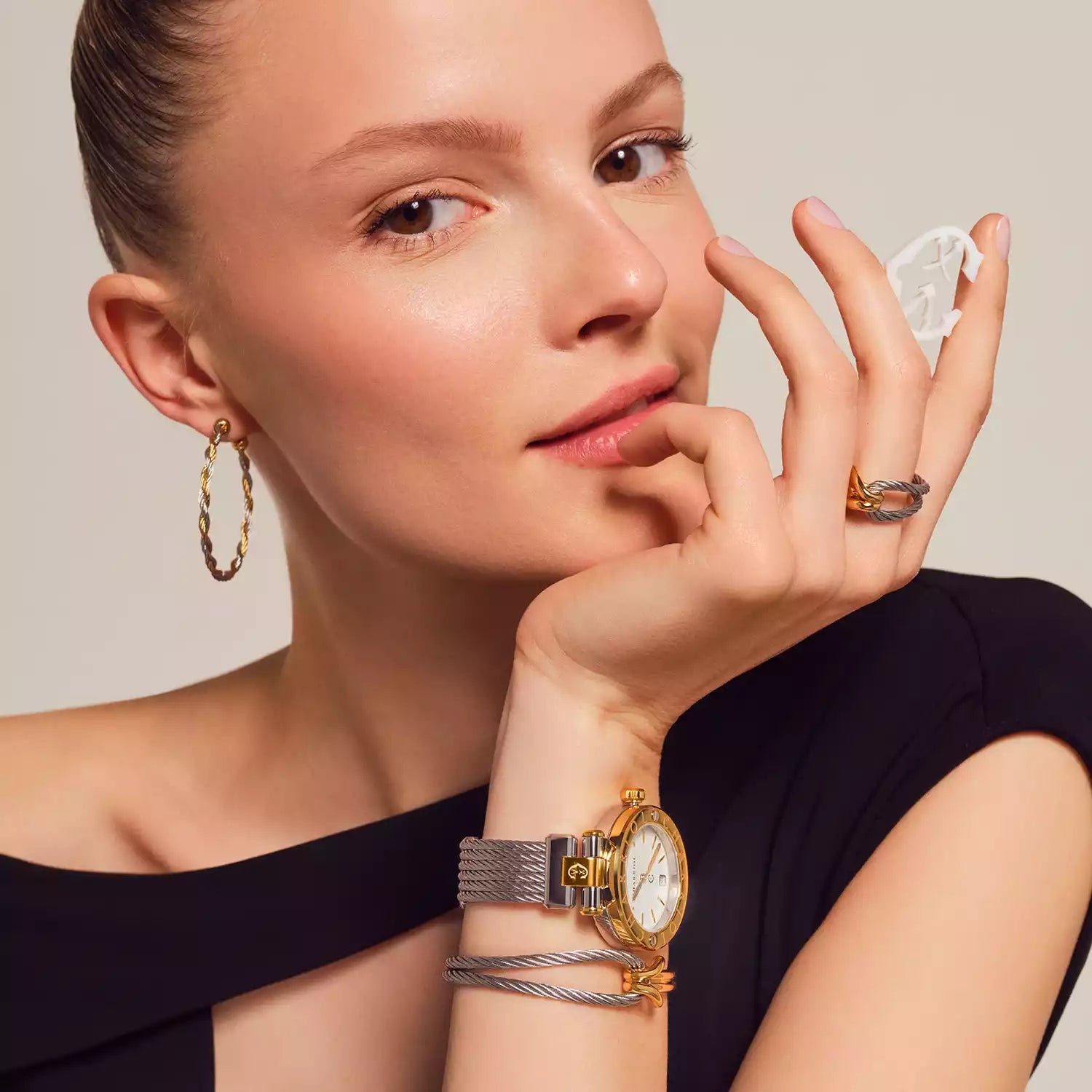 スチール_イエローゴールド