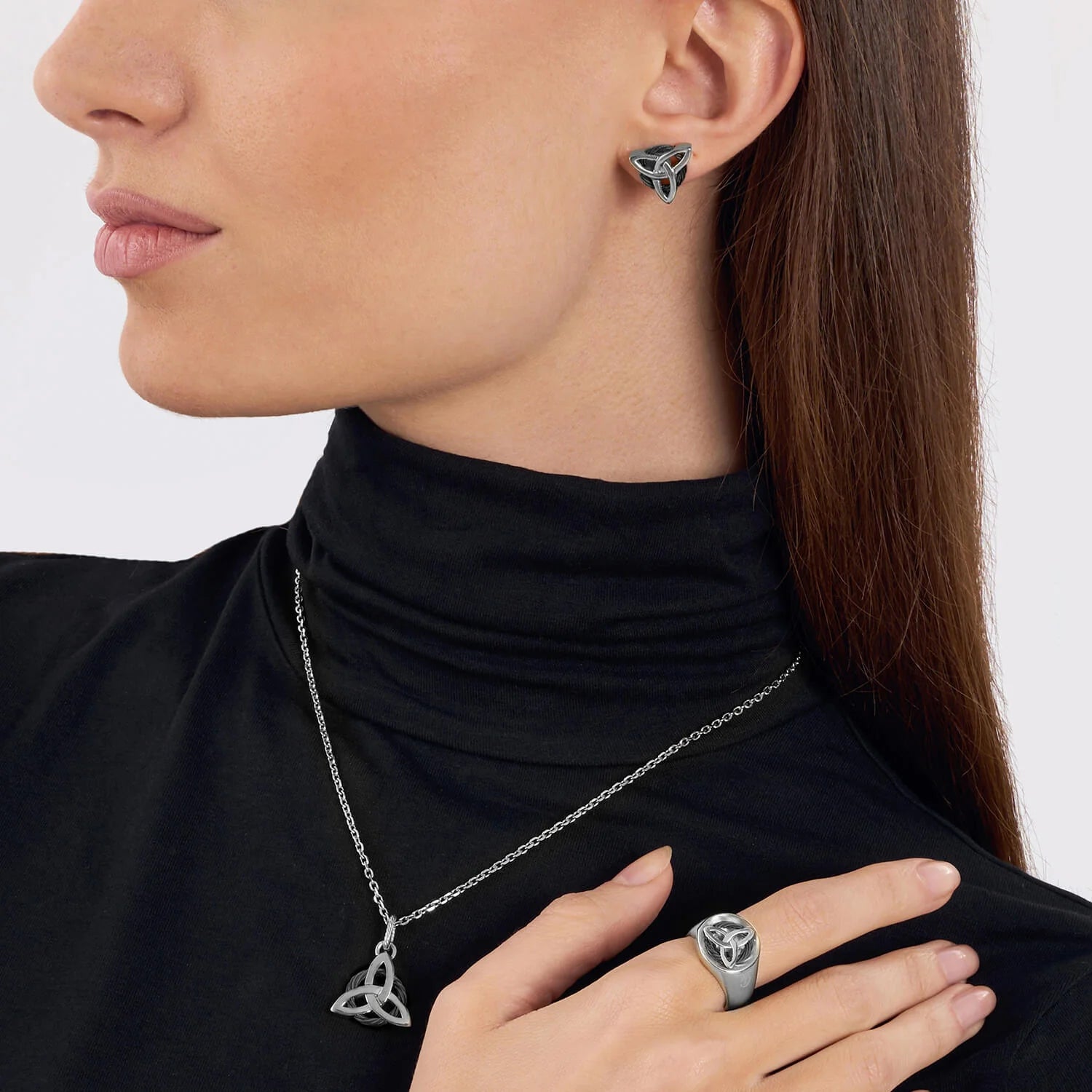 ブラックスチール