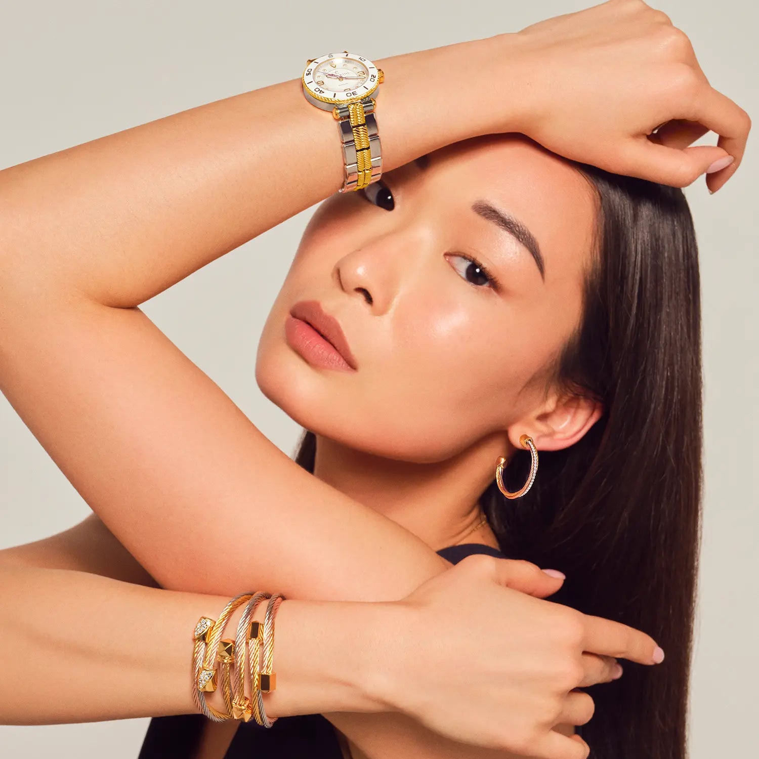 NAVIGATOR サーフ、36MM、オートマティックキャリバー、ホワイトダイアル、ホワイトベゼル、スティール製バイカラーインターチェンジャーブレスレット -Charriol ジュネーブ - 時計