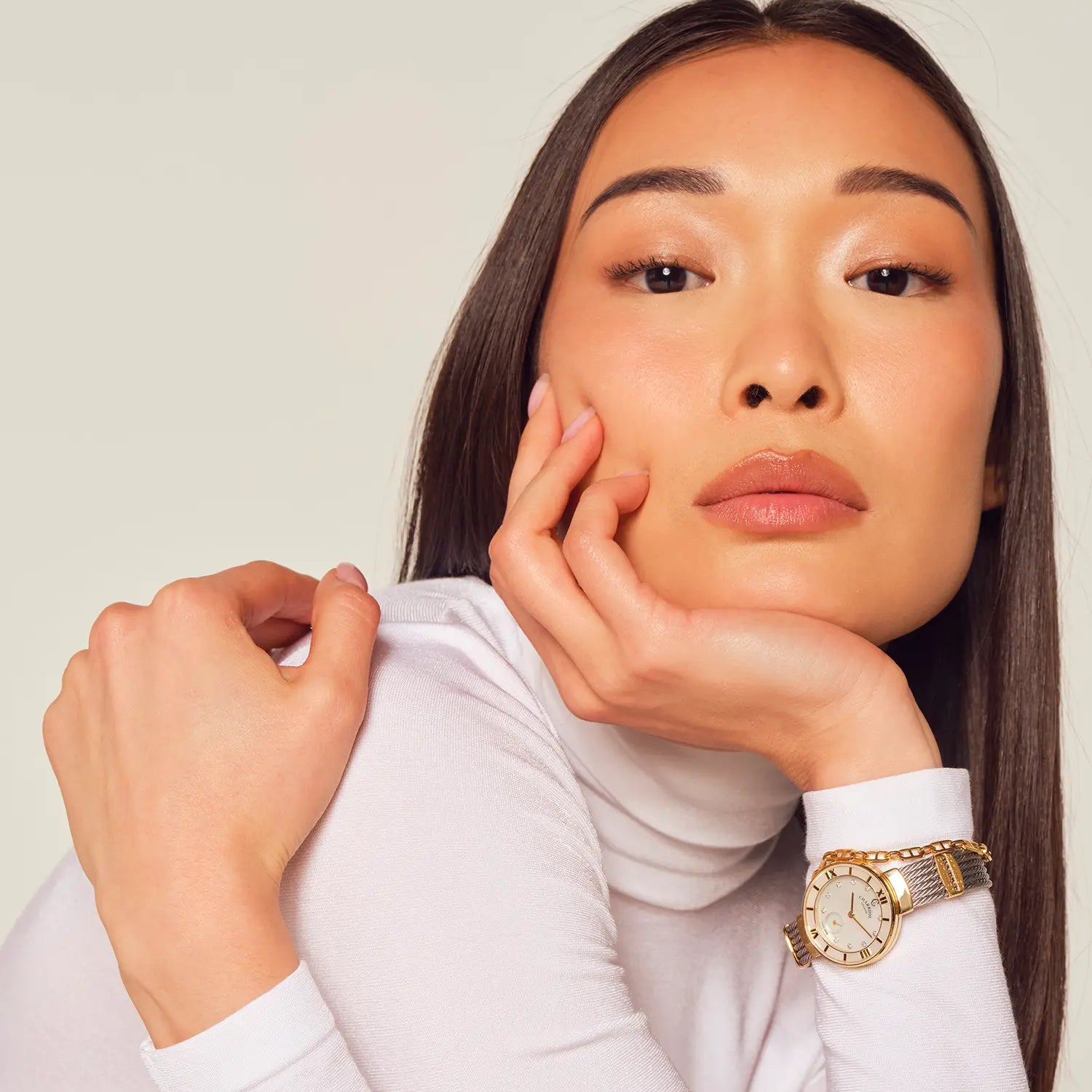 ST TROPEZ30MM、クォーツキャリバー、マザーオブパール 10ダイヤル、マザーオブパールベゼル、スティール製ケーブルブレスレット -Charriol ジュネーブ - 時計