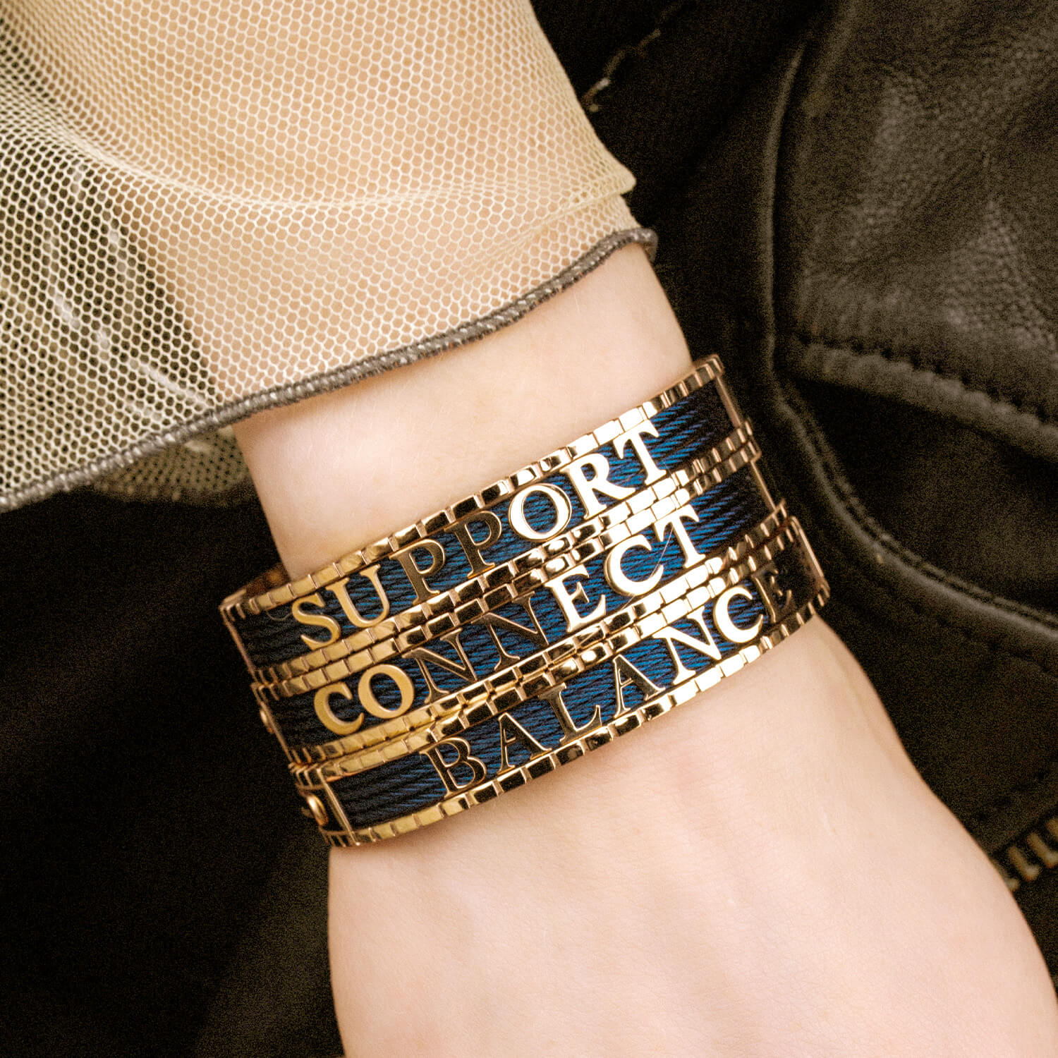 Forever™ Thin Bangle - Charriol.com
